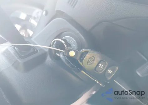 2009 Kia Sportage Lx V6 from USA, damaged, VIN KNDJF723697635411